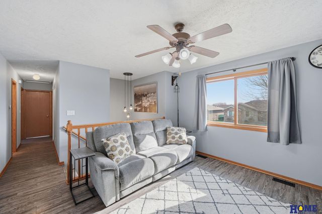 2111 NW 55th Street, Lincoln, NE 68528