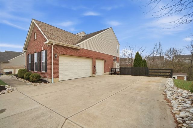 5290 Poets Way, Liberty Twp, OH 45011