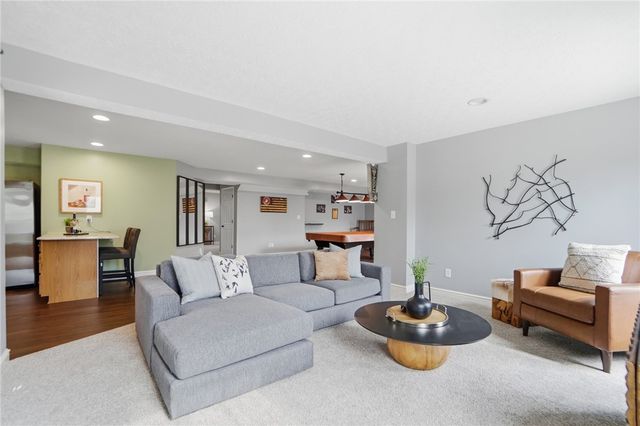 5290 Poets Way, Liberty Twp, OH 45011