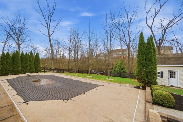 5290 Poets Way, Liberty Twp, OH 45011