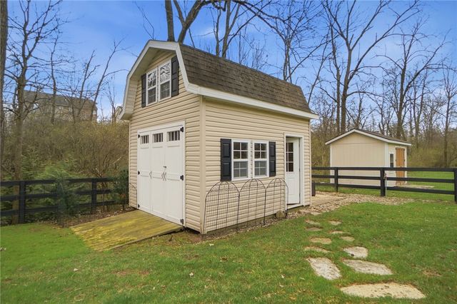 5290 Poets Way, Liberty Twp, OH 45011