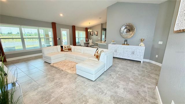4015 TULLAMORE LANE, Auburndale, FL 33823