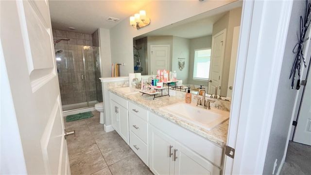 4015 TULLAMORE LANE, Auburndale, FL 33823
