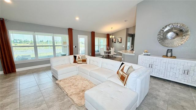 4015 TULLAMORE LANE, Auburndale, FL 33823