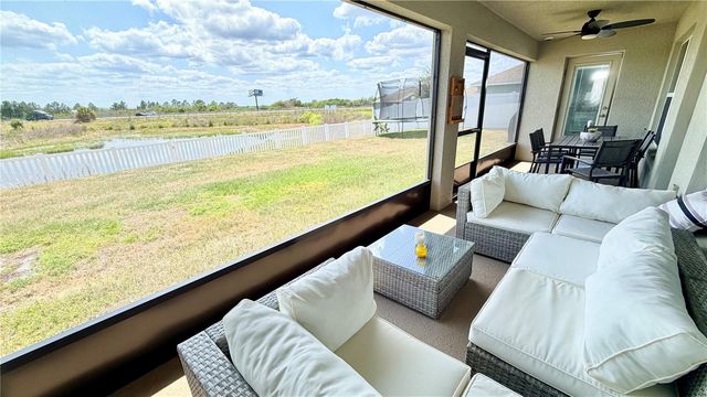 4015 TULLAMORE LANE, Auburndale, FL 33823