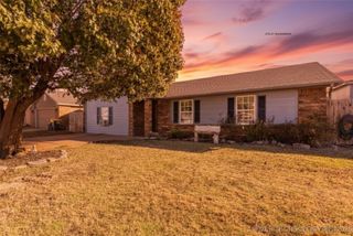 17715 S Santa Fe Street, Mounds, OK 74047