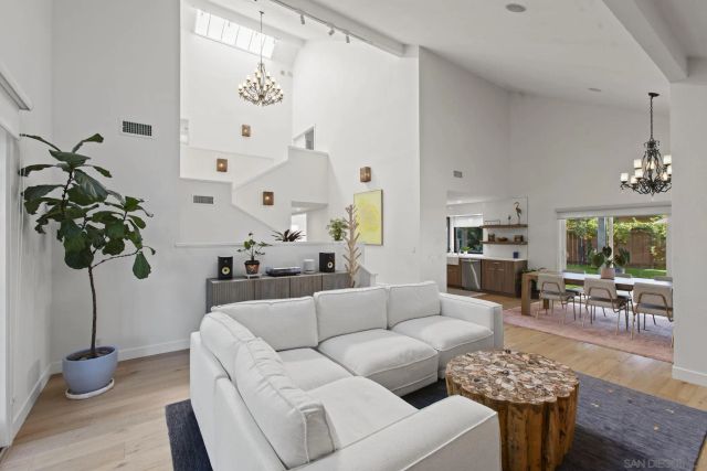 3942 Avenida Brisa, Rancho Santa Fe, CA 92091