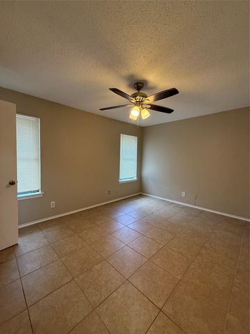 12306 Los Indios TRL A, Austin, TX 78729