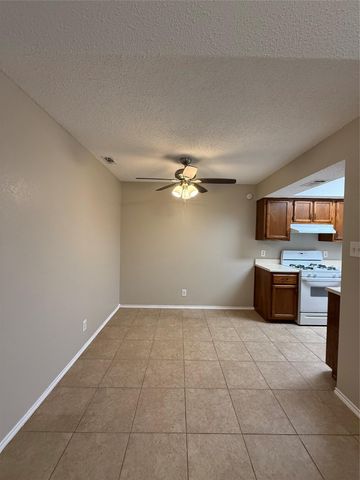 12306 Los Indios TRL A, Austin, TX 78729