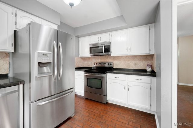 184 Fox Hollow Road, Montgomery, AL 36109