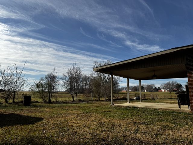 2921 Blanton Chapel Rd, Manchester, TN 37355