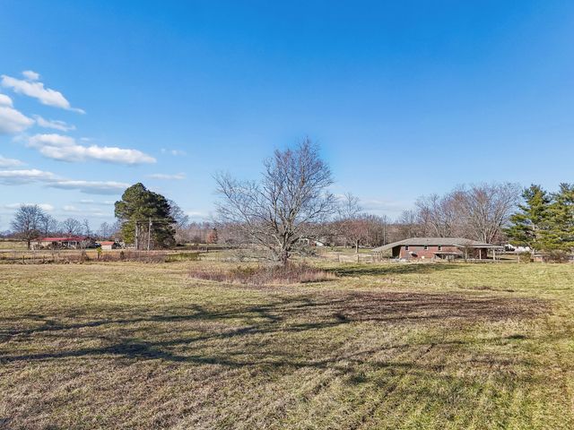 2921 Blanton Chapel Rd, Manchester, TN 37355