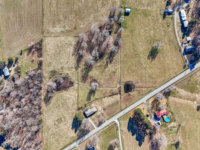 2921 Blanton Chapel Rd, Manchester, TN 37355