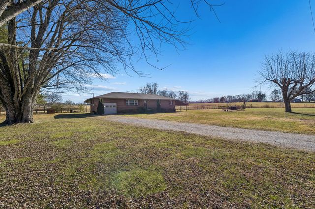 2921 Blanton Chapel Rd, Manchester, TN 37355