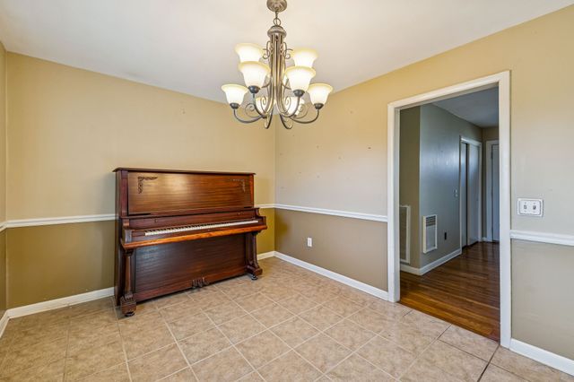 2921 Blanton Chapel Rd, Manchester, TN 37355