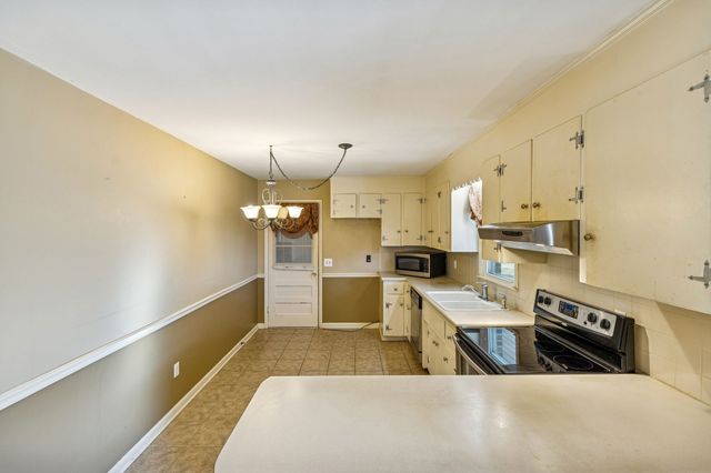 2921 Blanton Chapel Rd, Manchester, TN 37355