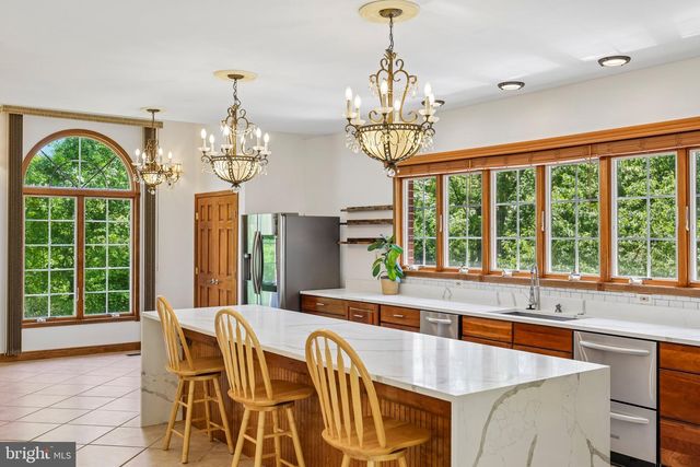 3632 BURKINS RD, Street, MD 21154