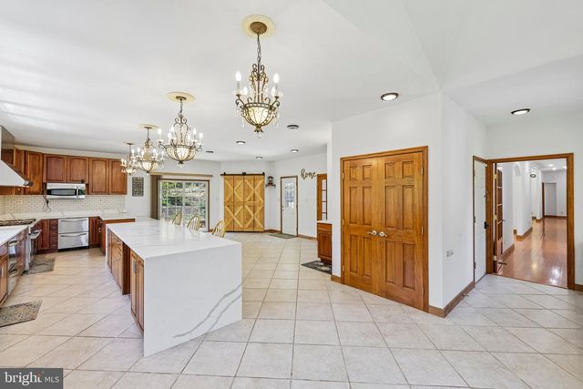 3632 BURKINS RD, Street, MD 21154