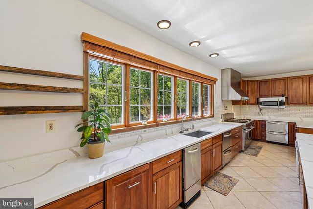 3632 BURKINS RD, Street, MD 21154