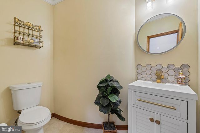 3632 BURKINS RD, Street, MD 21154