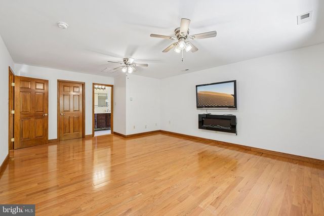 3632 BURKINS RD, Street, MD 21154