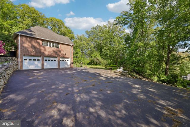 3632 BURKINS RD, Street, MD 21154