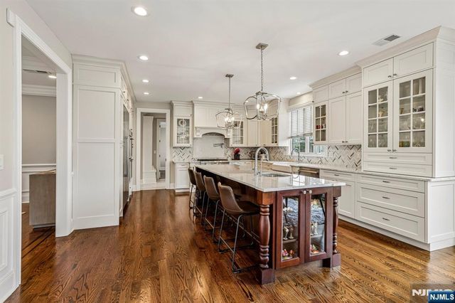 196 Haase Avenue, Paramus, NJ 07652