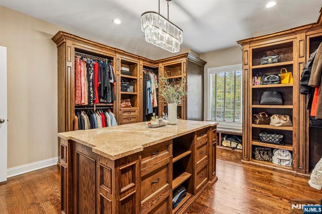 196 Haase Avenue, Paramus, NJ 07652