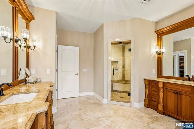 196 Haase Avenue, Paramus, NJ 07652