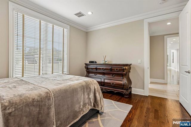 196 Haase Avenue, Paramus, NJ 07652