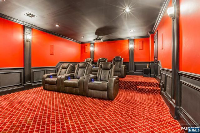 196 Haase Avenue, Paramus, NJ 07652