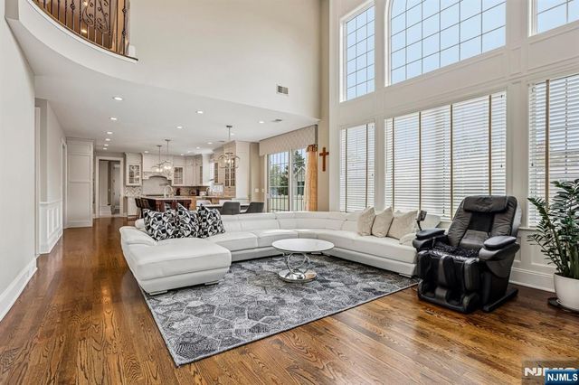 196 Haase Avenue, Paramus, NJ 07652