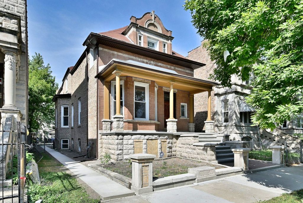 1654 S Millard Avenue, Chicago, IL 60623