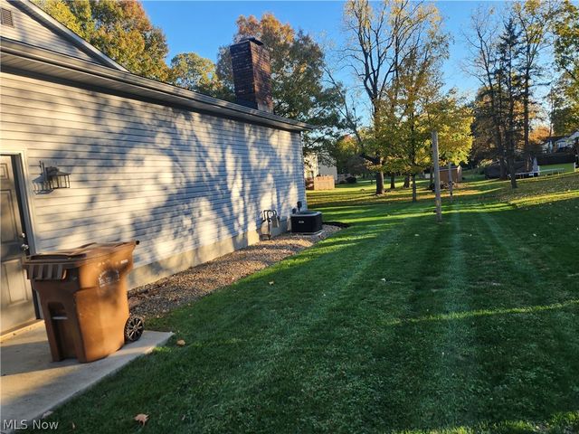 103 Pin Oak Trail, Seville, OH 44273