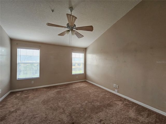 2927 POINTEVIEW DRIVE, Tampa, FL 33611
