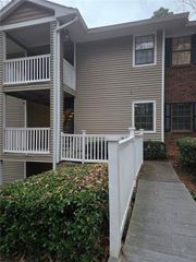 301 Barrington Hills Drive, Atlanta, GA 30350