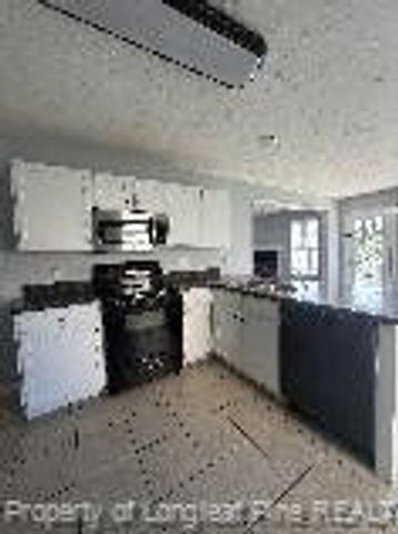 106 Boston Harbor, Cameron, NC 28326