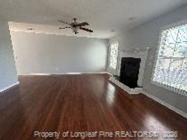 106 Boston Harbor, Cameron, NC 28326