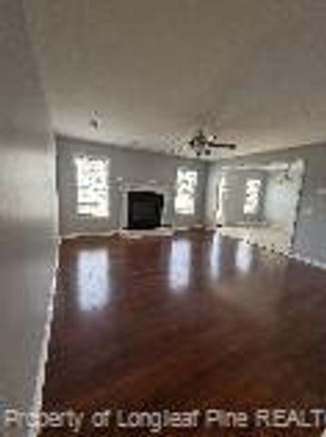 106 Boston Harbor, Cameron, NC 28326