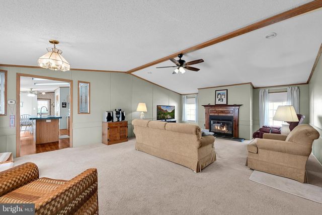 379 W SPRUCE ST, Palmyra, PA 17078