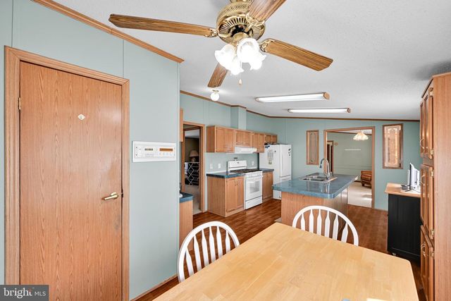379 W SPRUCE ST, Palmyra, PA 17078