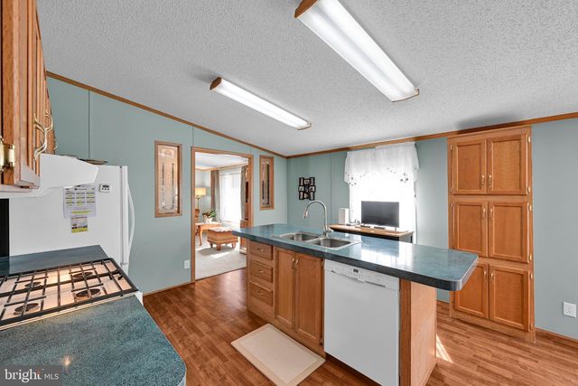 379 W SPRUCE ST, Palmyra, PA 17078