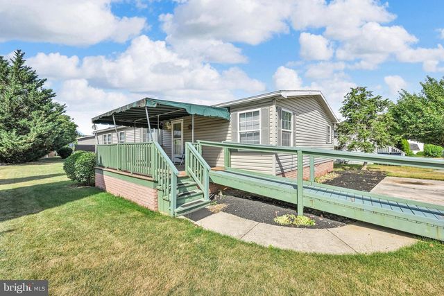 379 W SPRUCE ST, Palmyra, PA 17078