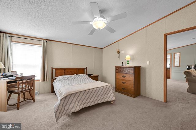 379 W SPRUCE ST, Palmyra, PA 17078
