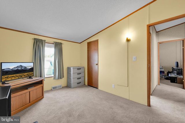 379 W SPRUCE ST, Palmyra, PA 17078