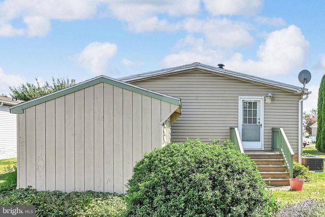 379 W SPRUCE ST, Palmyra, PA 17078