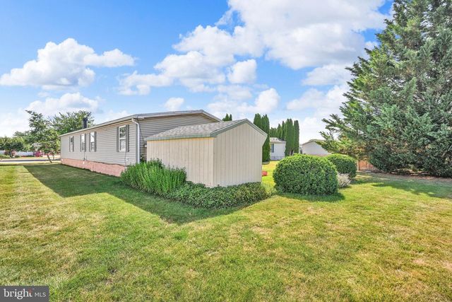 379 W SPRUCE ST, Palmyra, PA 17078