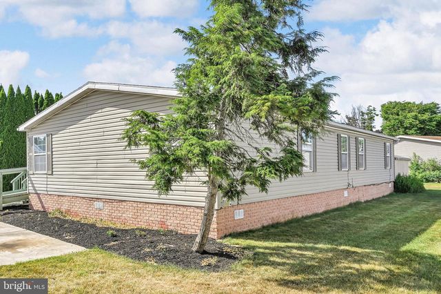 379 W SPRUCE ST, Palmyra, PA 17078