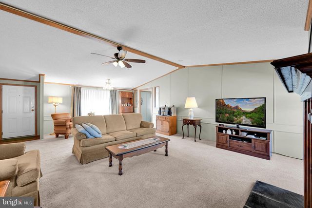 379 W SPRUCE ST, Palmyra, PA 17078
