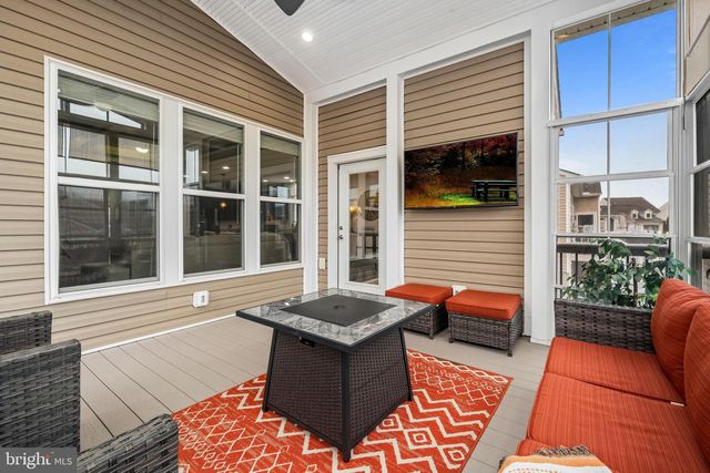 110 BATTERY POINT DR, Fredericksburg, VA 22406